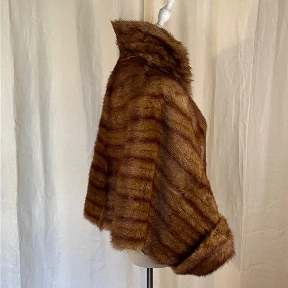 Vintage Fur Coat - Picture 6 of 13